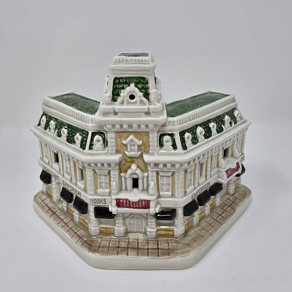 Vintage Sears 1988 Disney Magic Kingdom Collection ~ Main Street Emporium #30703 - Picture 5 of 16